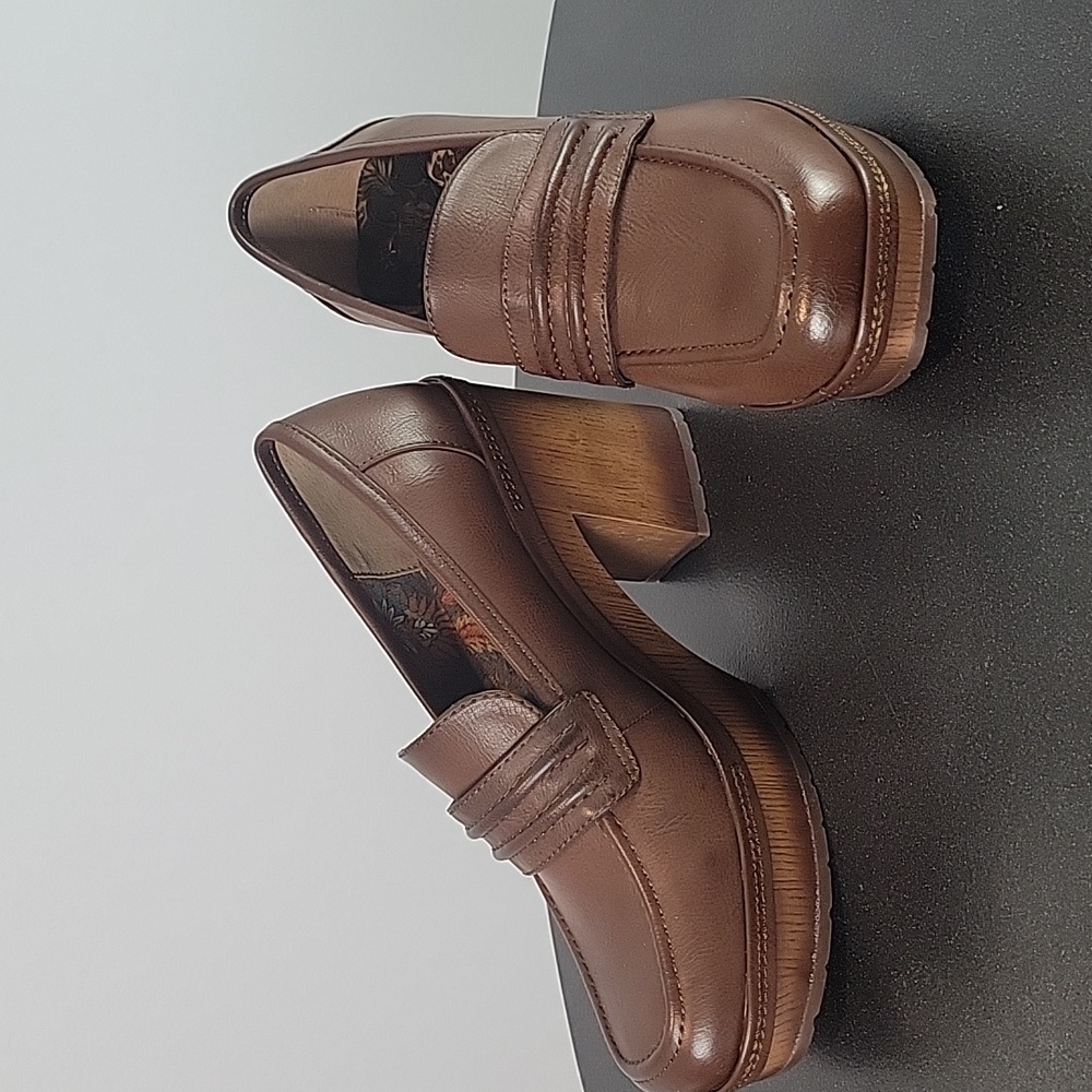 KORKS Regina brown block heel square toe loafers y2k style 8 womens